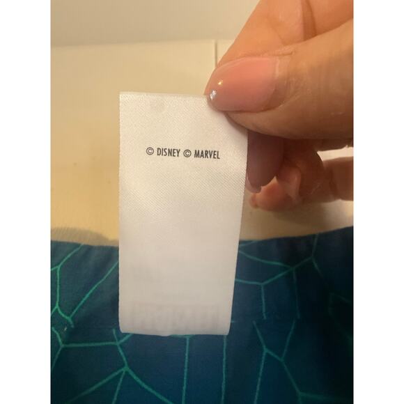 Marvel Black Panther Wakanda Forever button down men's shirt size XL - Picture 7 of 10